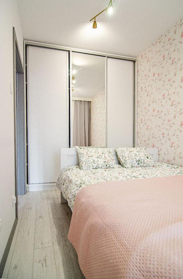 Apartament Karmel Przemyśl Buitenkant foto