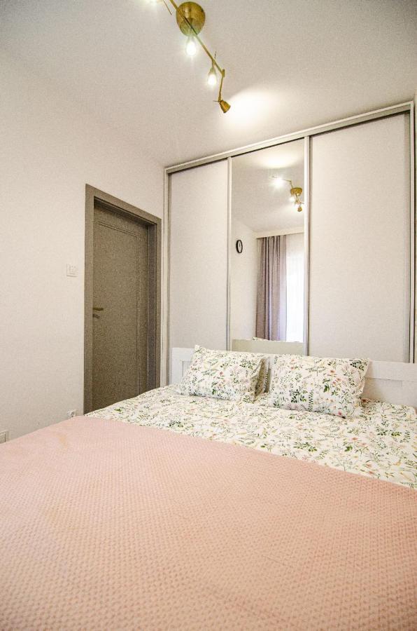 Apartament Karmel Przemyśl Buitenkant foto